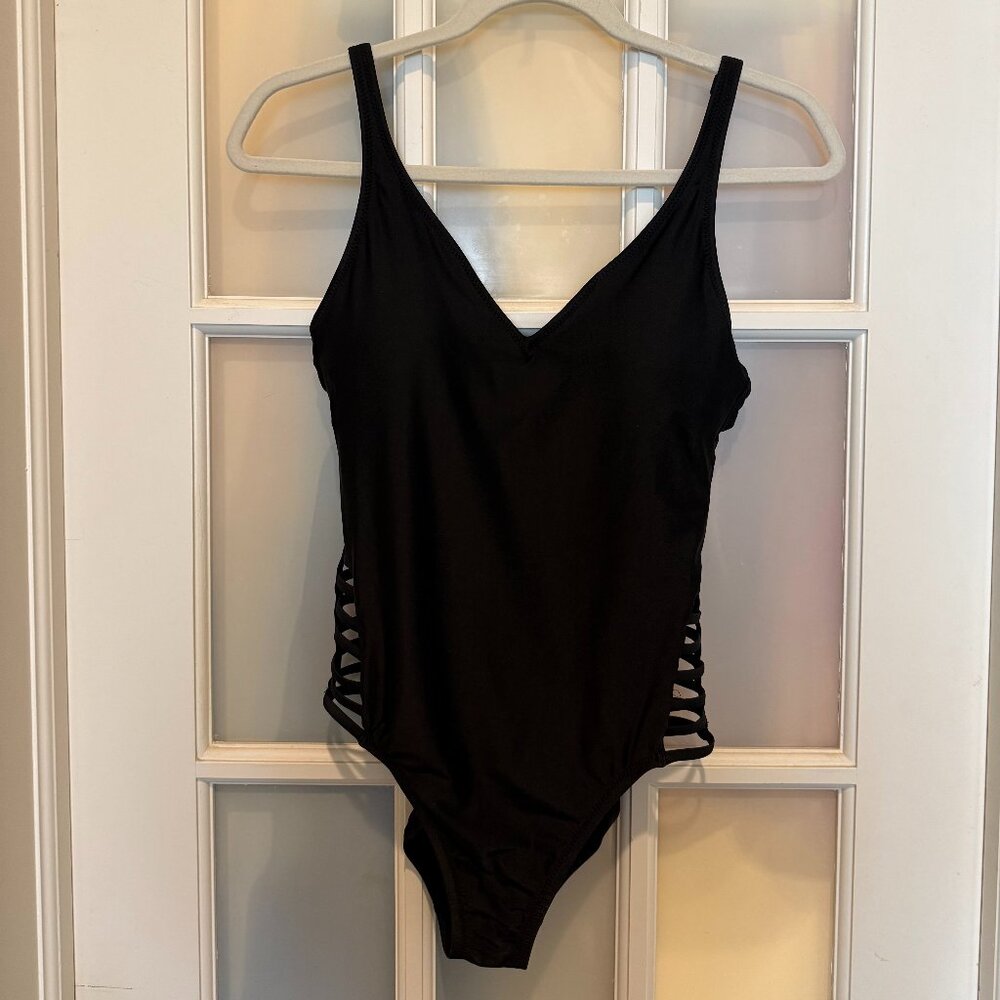 Shade & Shore Women's Black Caged One-Piece Swimsuit